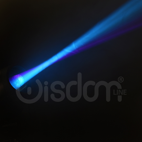 Testa Mobile Wisdom Beam LED 230W per Eventi e Spettacoli Testa Mobile Beam 230 LED Accesa con Fascio di Luce Azzurra